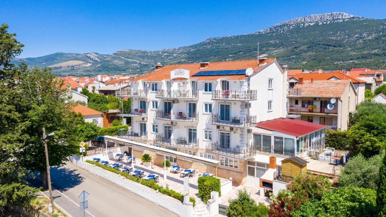 Hotel Aqua - Guest Rooms & Suites Kaštela Extérieur photo